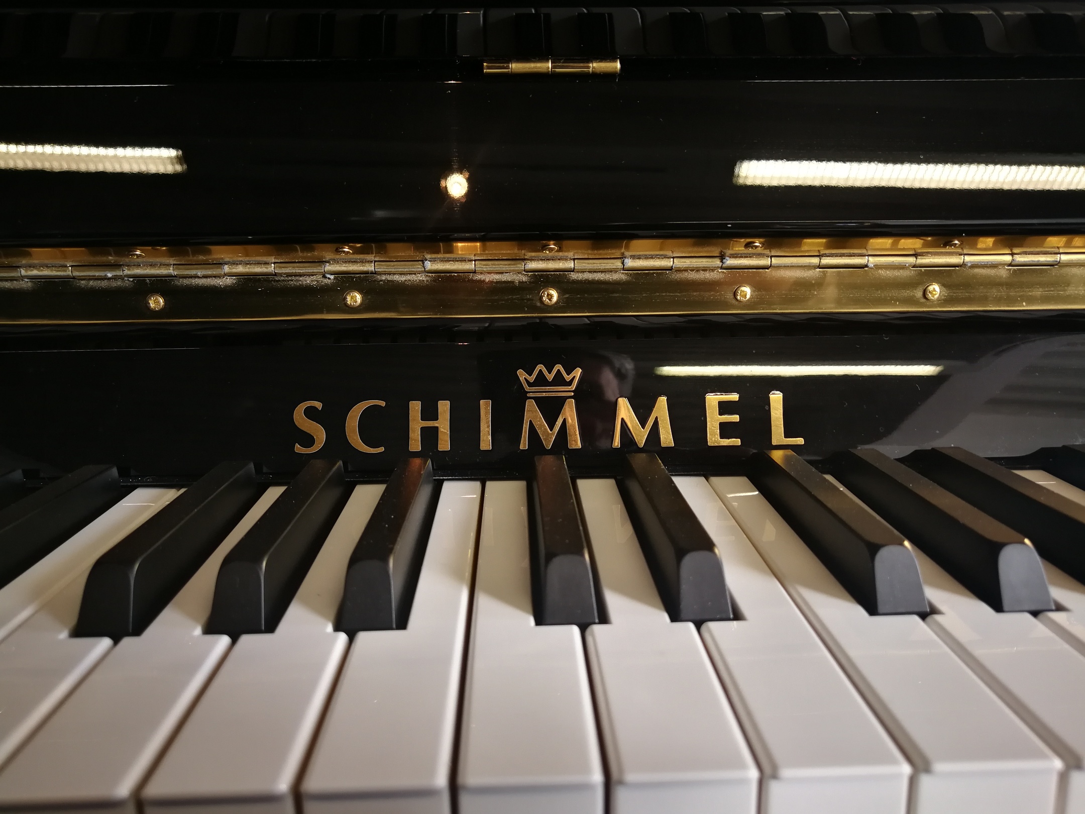 Schimmel International I-119 Tradition von 2016 in Schwarz poliert