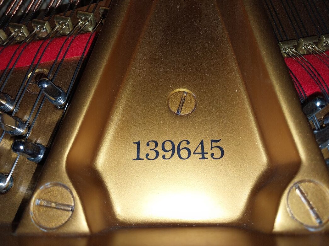 Steinway & Sons O von 1909 in Schwarz poliert