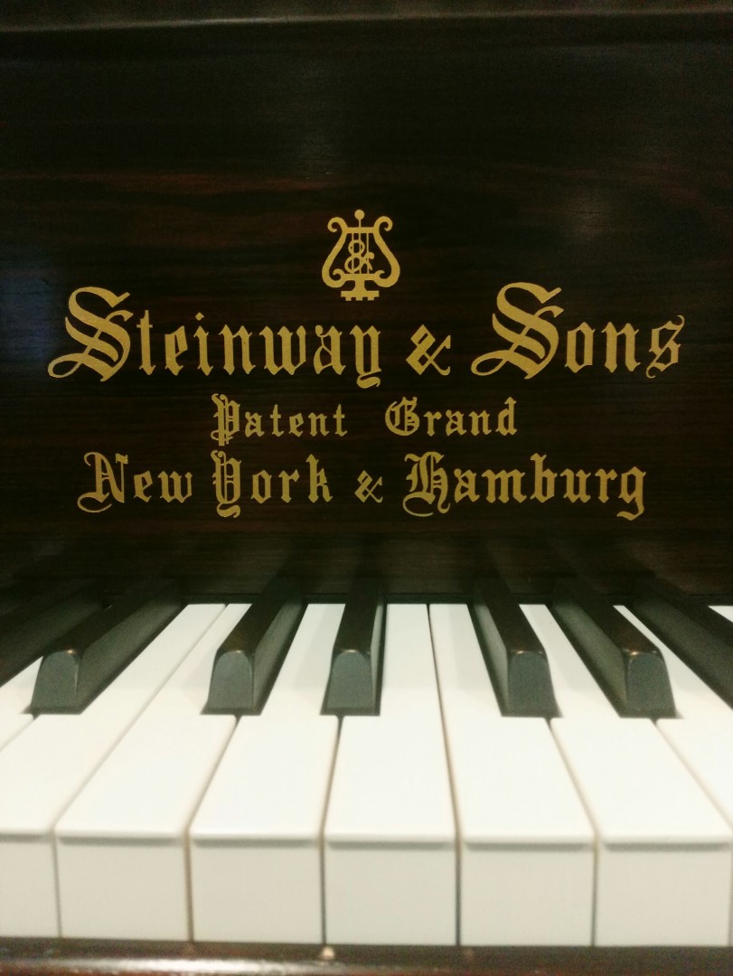 Steinway & Sons A von 1887 in Palisander satiniert