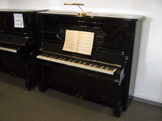 Bechstein 136 Konsole von 1897 in Schwarz poliert